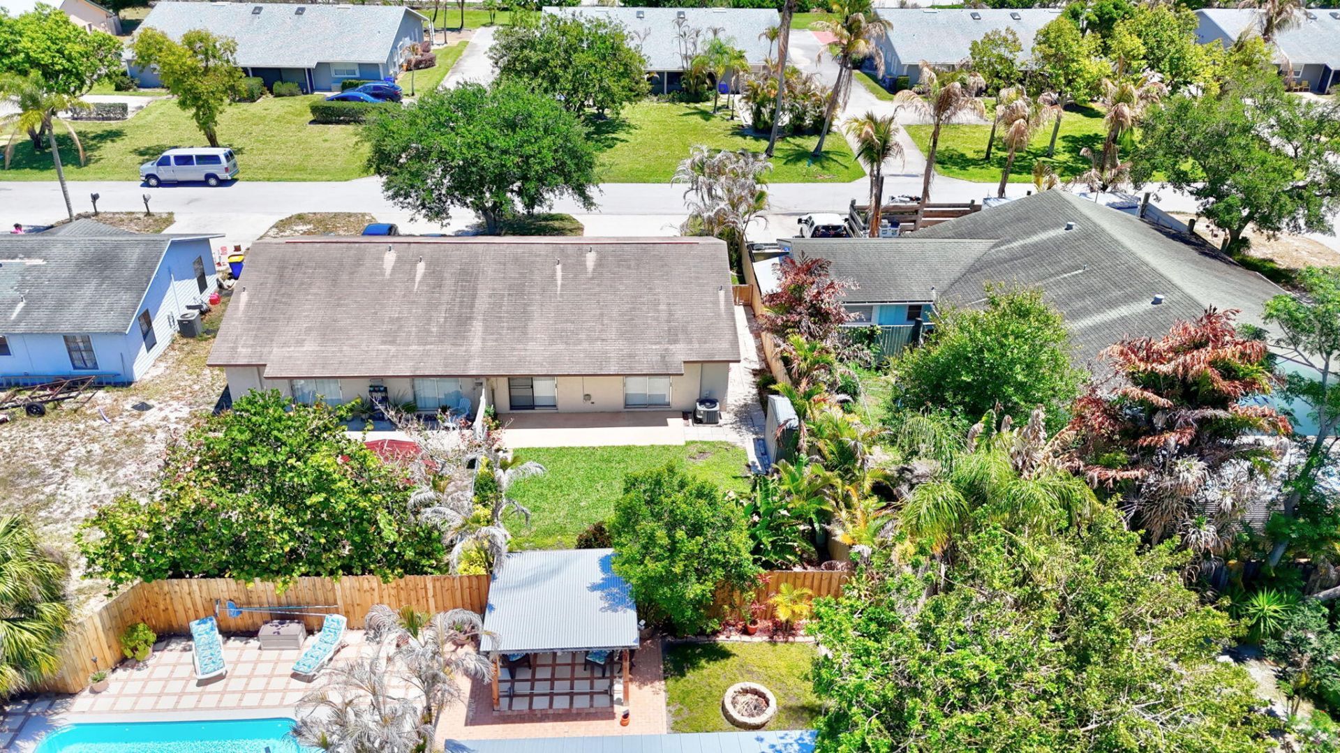 9040 SE Hobe Ridge Avenue, Hobe Sound, FL 33455 Photo