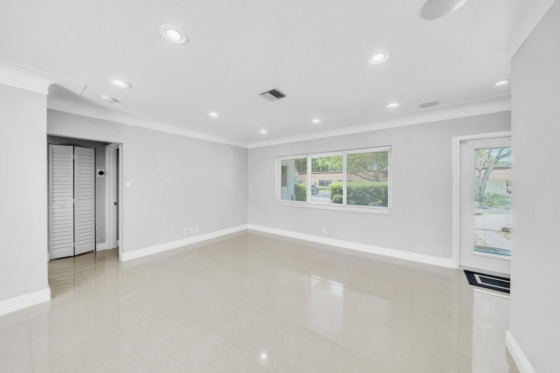 1970 NE 32nd Street, Lighthouse Point, FL 33064 Photo