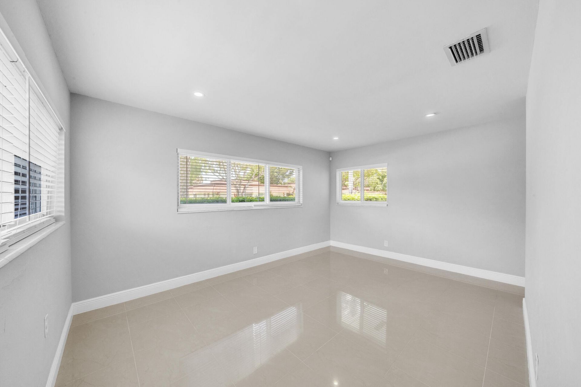 1970 NE 32nd Street, Lighthouse Point, FL 33064 Photo