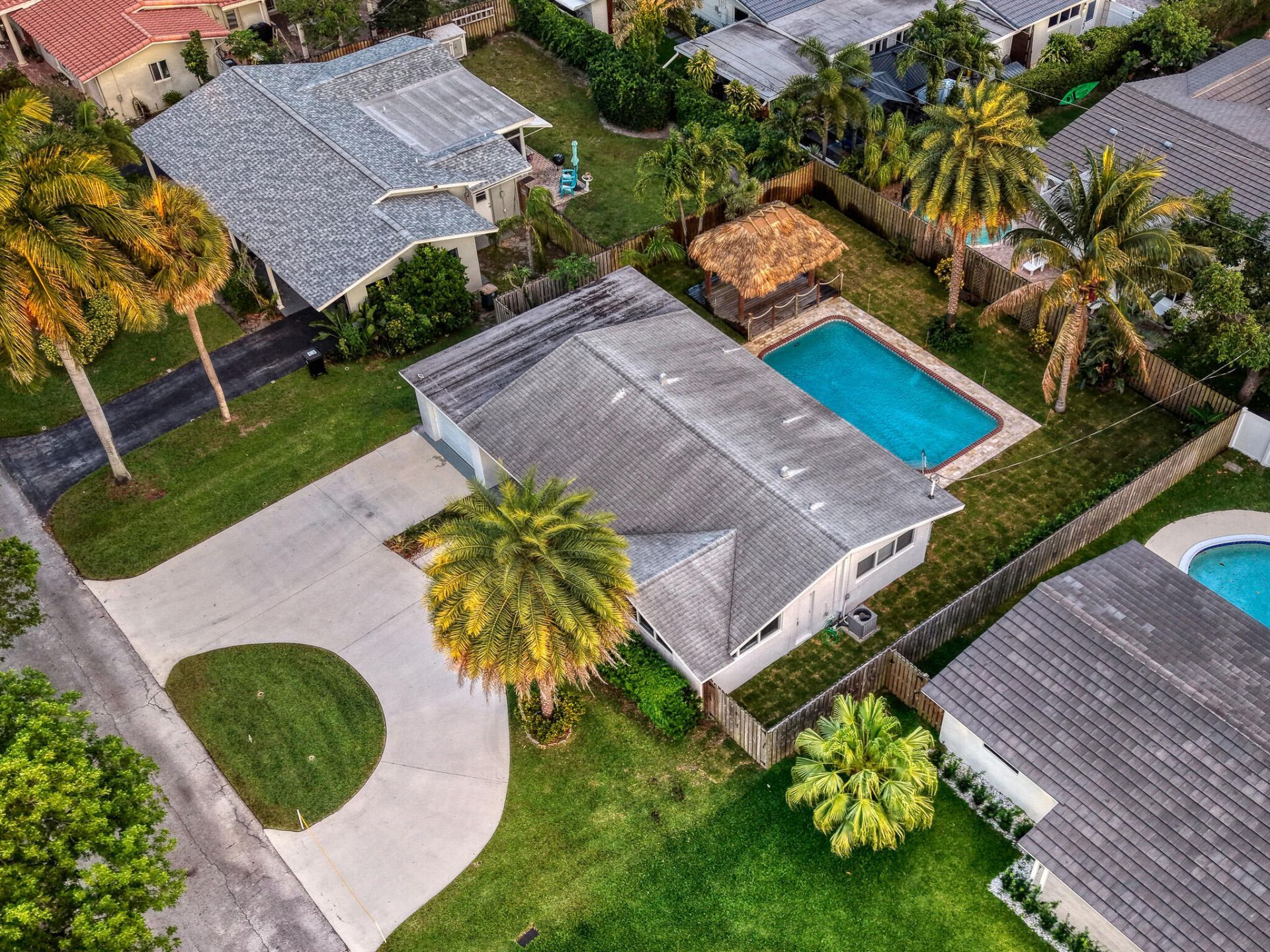 1970 NE 32nd Street, Lighthouse Point, FL 33064 Photo