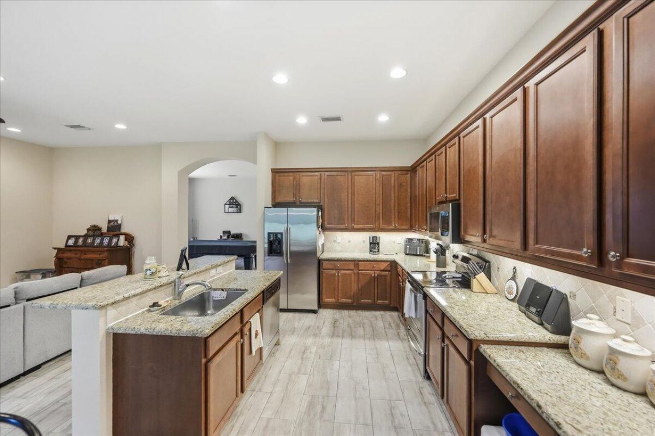 1963 Grey Falcon Circle Sw, Vero Beach, FL 32962 Photo