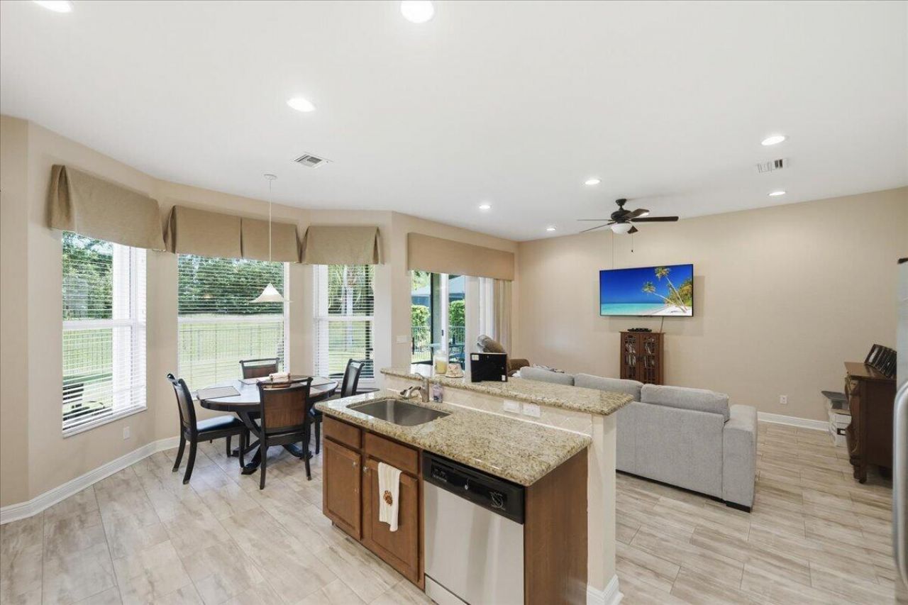 1963 Grey Falcon Circle Sw, Vero Beach, FL 32962 Photo