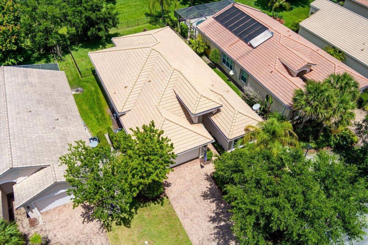1963 Grey Falcon Circle Sw, Vero Beach, FL 32962 Photo