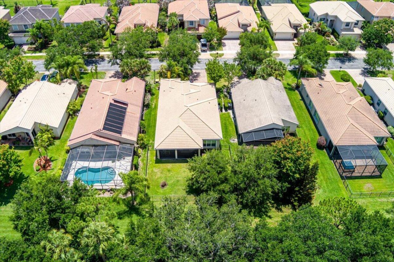 1963 Grey Falcon Circle Sw, Vero Beach, FL 32962 Photo