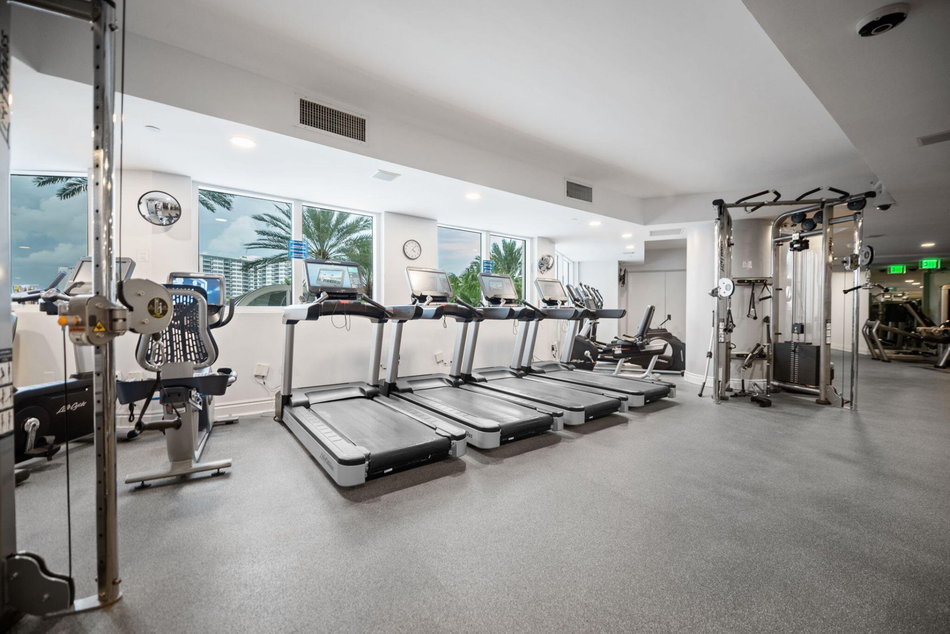 3200 N Ocean Boulevard, Unit 801, Fort Lauderdale, FL 33308 Photo