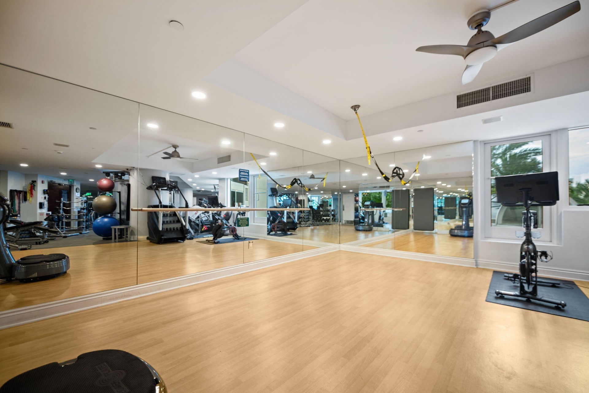 3200 N Ocean Boulevard, Unit 801, Fort Lauderdale, FL 33308 Photo
