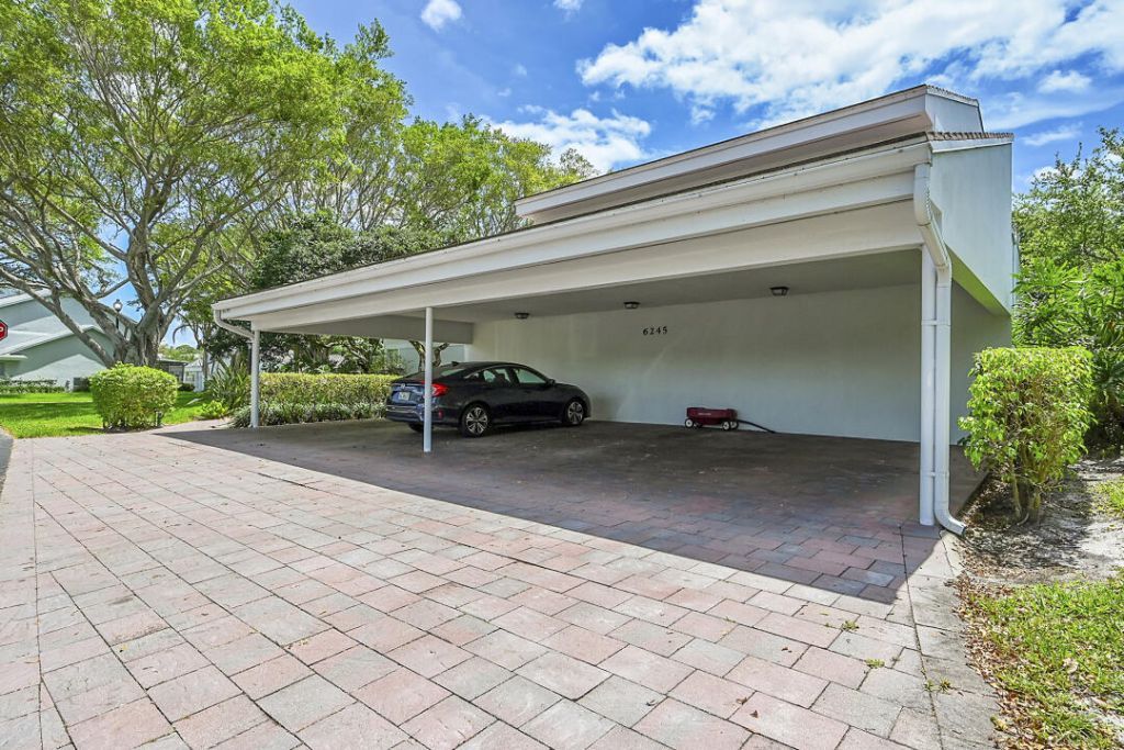 6245 Old Court Road, Unit 202, Boca Raton, FL 33433 Photo