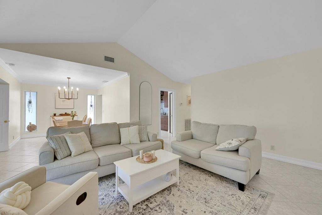 6245 Old Court Road, Unit 202, Boca Raton, FL 33433 Photo