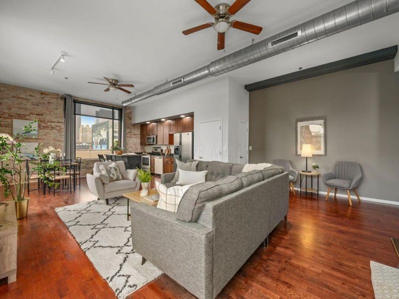78 E Chestnut Street, Unit 304, Columbus, OH 43215 Photo 4