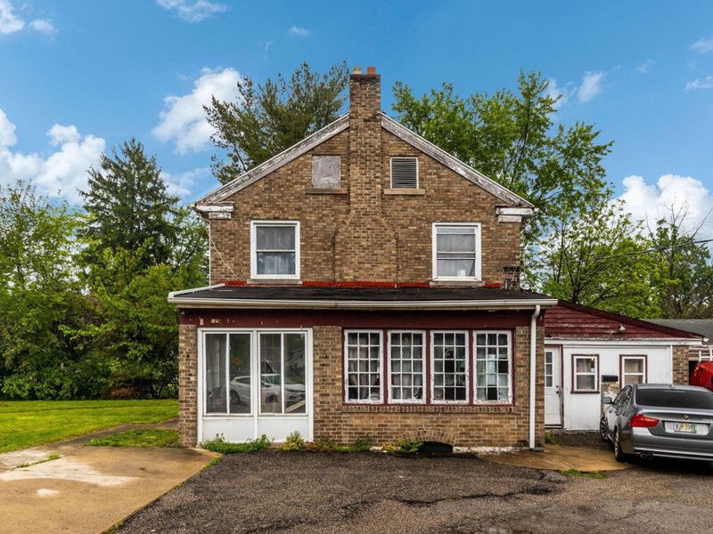 700 N Nelson Road, Columbus, OH 43219 Photo 16