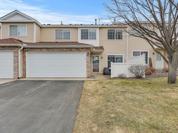 15960 Firtree Drive, Apple Valley, MN 55124