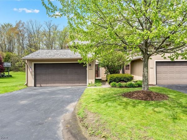 17620 Eastbrook Trail , Chagrin Falls, OH 44023