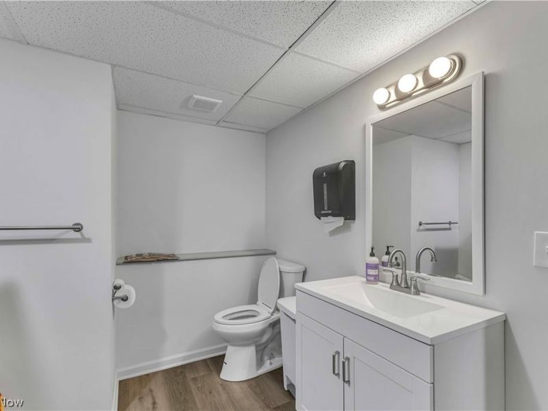 18515 Underwood Avenue, Cleveland, OH 44119 Photo 12