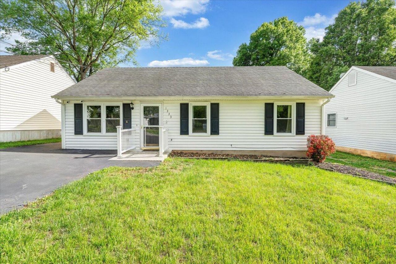 1333 Thomason Rd Se, Roanoke, VA 24014 Main Photo