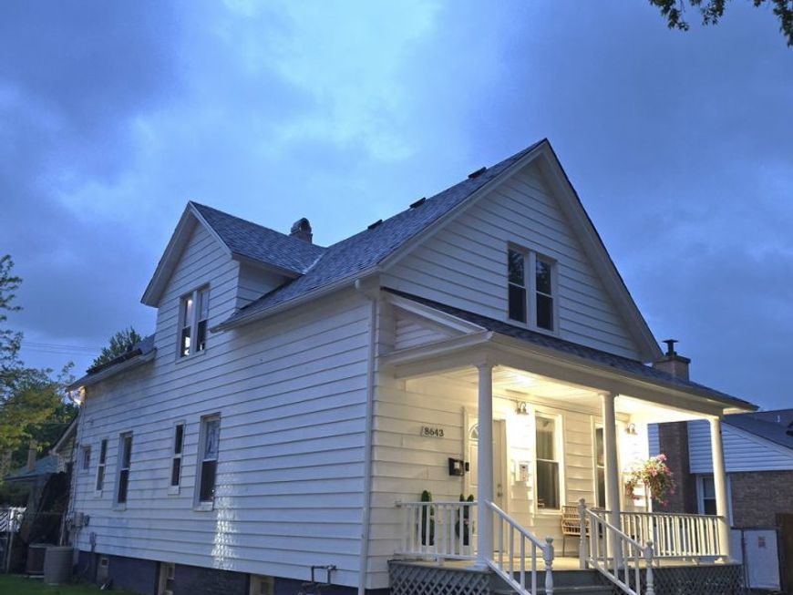 Main Photo