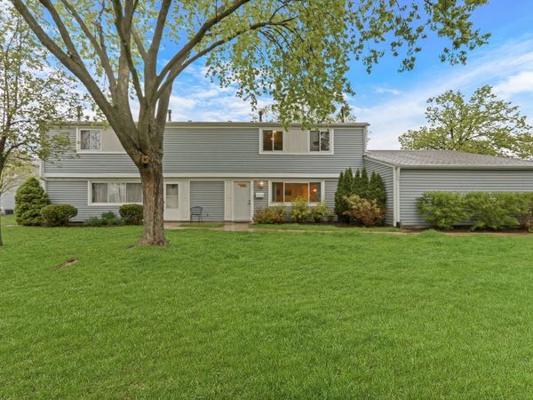 751 Dover Place , Unit 4C, Wheeling, IL 60090