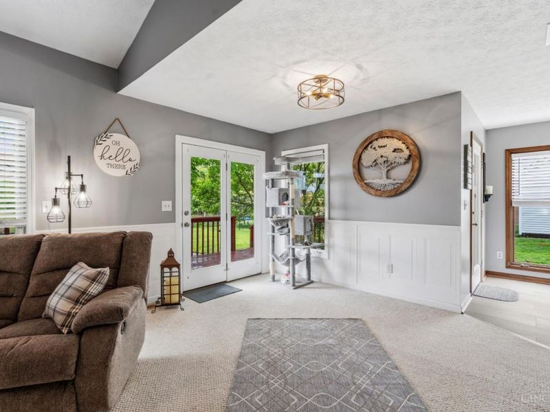 203 Lakewood Lane, Georgetown, OH 45121 Photo 11