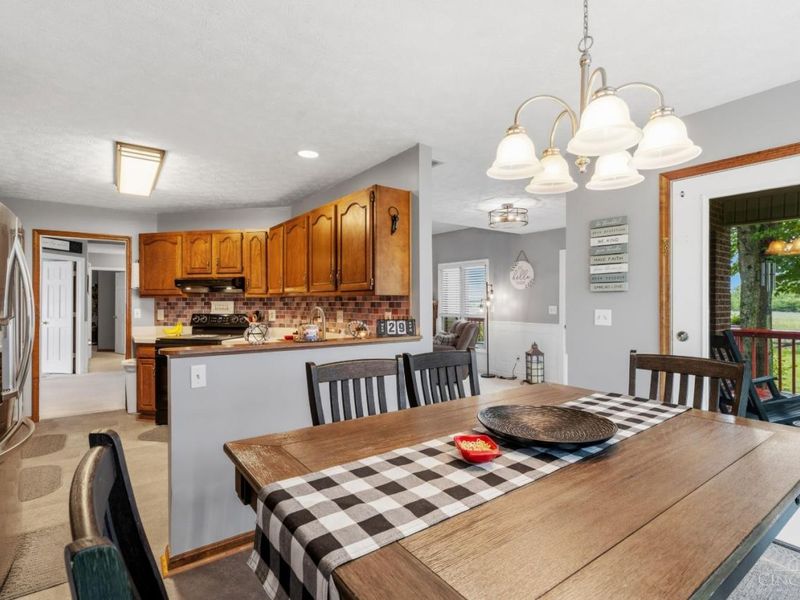 203 Lakewood Lane, Georgetown, OH 45121 Photo 17