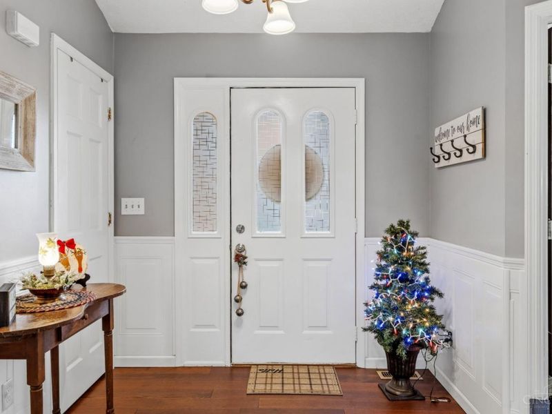 203 Lakewood Lane, Georgetown, OH 45121 Photo 6