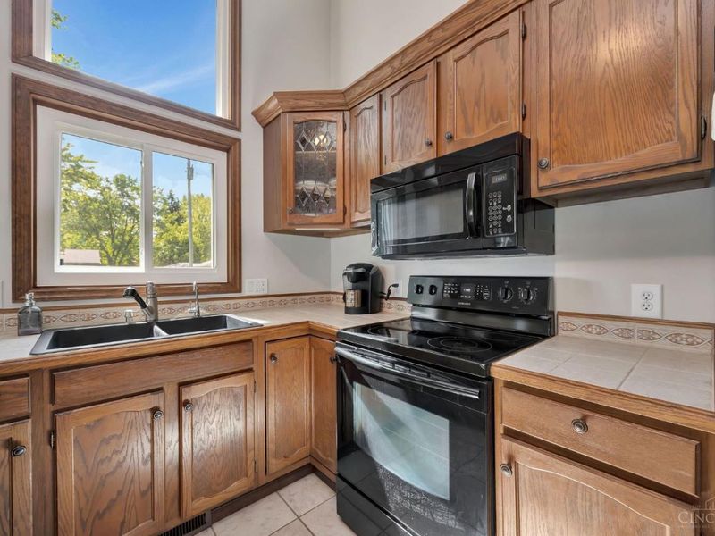190 Lakengren Drive, Eaton, OH 45320 Photo 25
