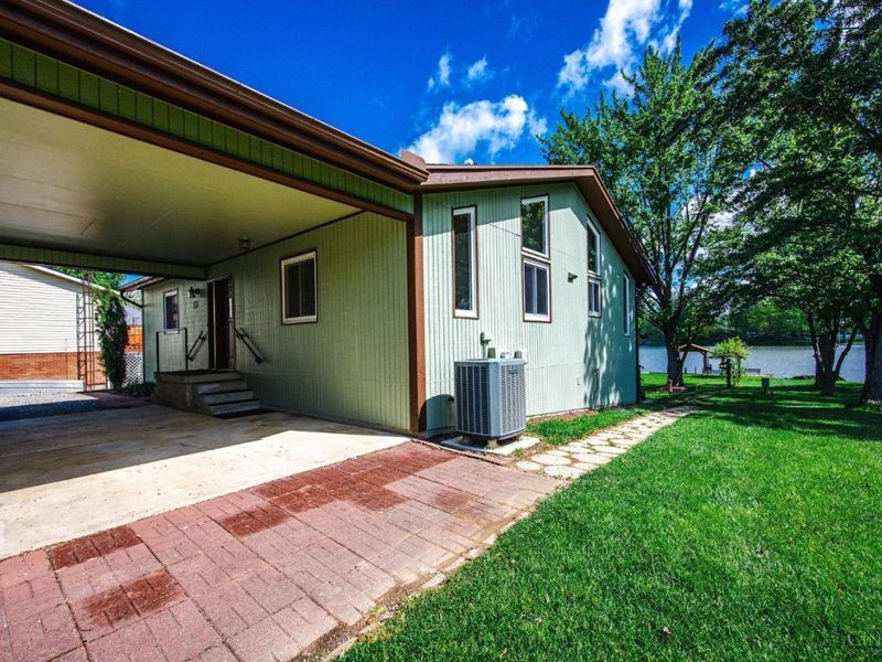 190 Lakengren Drive, Eaton, OH 45320 Photo 6