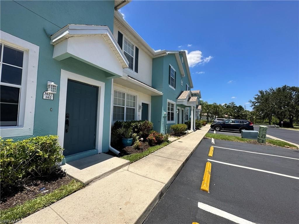 3627 Pine Oak Cir, Unit 102, Fort Myers, FL 33916 Photo