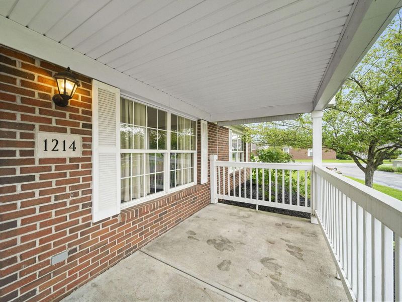 1214 Old Pond Drive, Marion, OH 43302 Photo 6