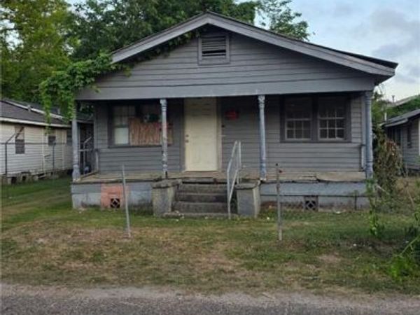 941 Avenue H , Prichard, AL 36610