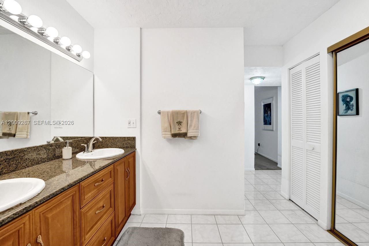 2806 N 46th Ave , Unit D637, Hollywood, FL 33021 Photo