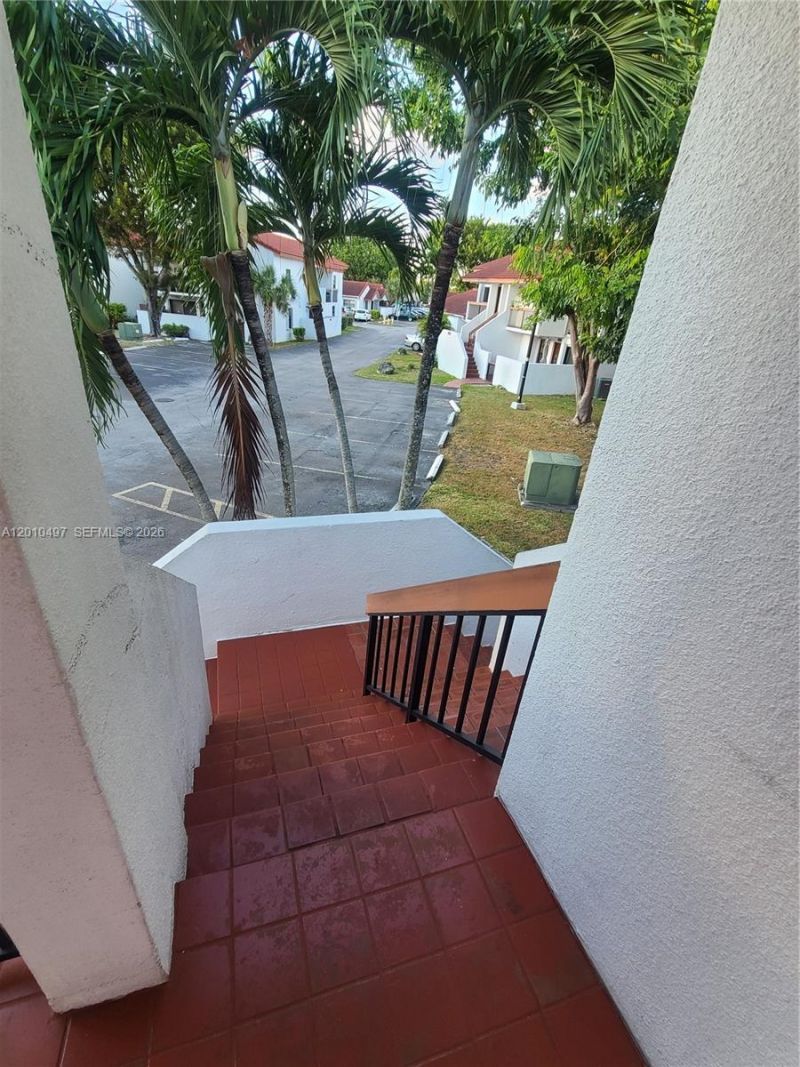 7565 SW 153rd Ct, Unit 201-14, Miami, FL 33193 Photo