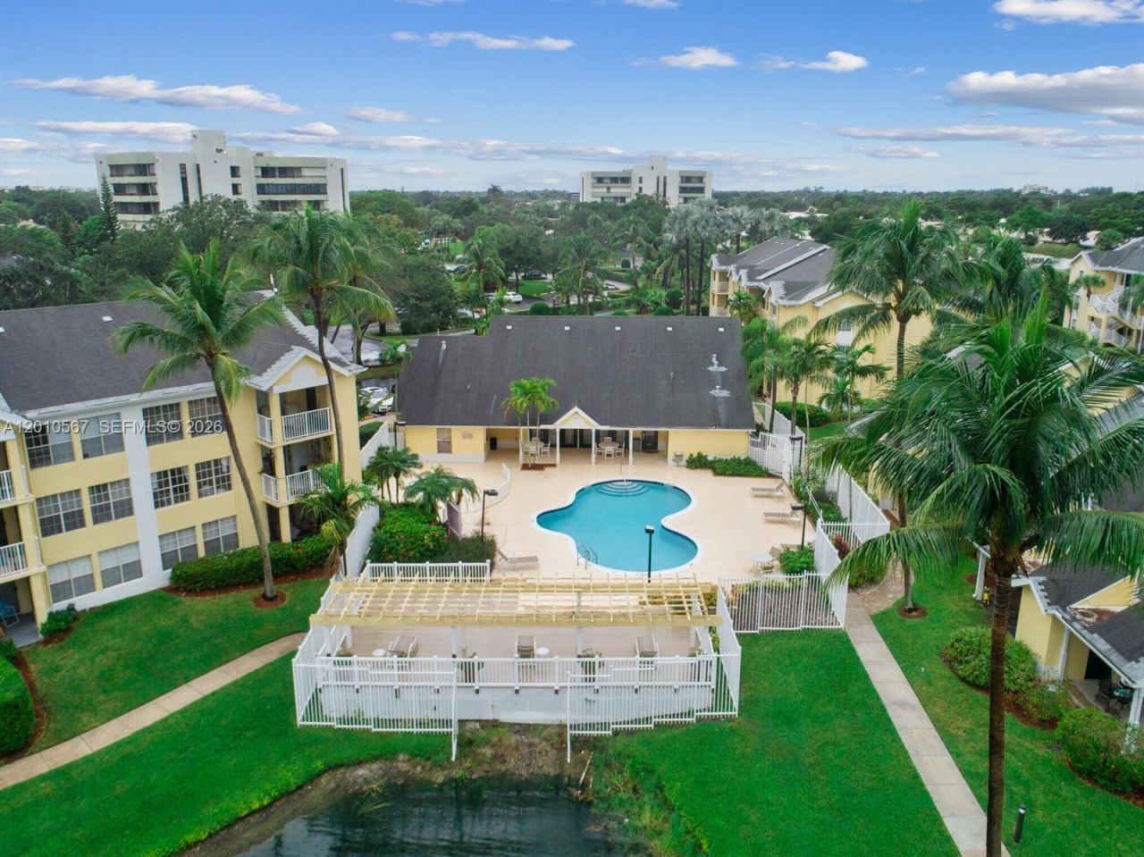 6364 La Costa Dr , Unit D, Boca Raton, FL 33433 Photo