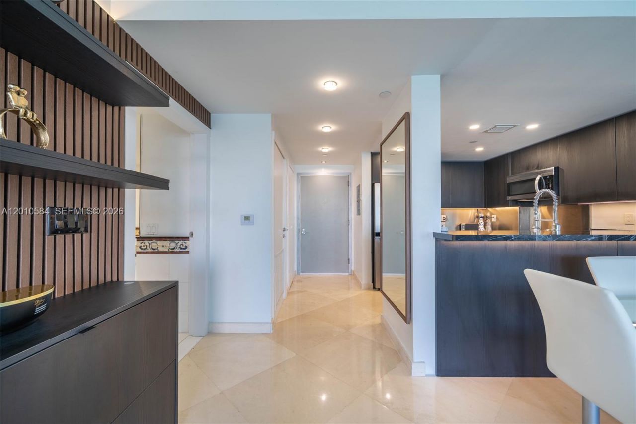 520 West Ave, Unit 1204, Miami Beach, FL 33139 Photo