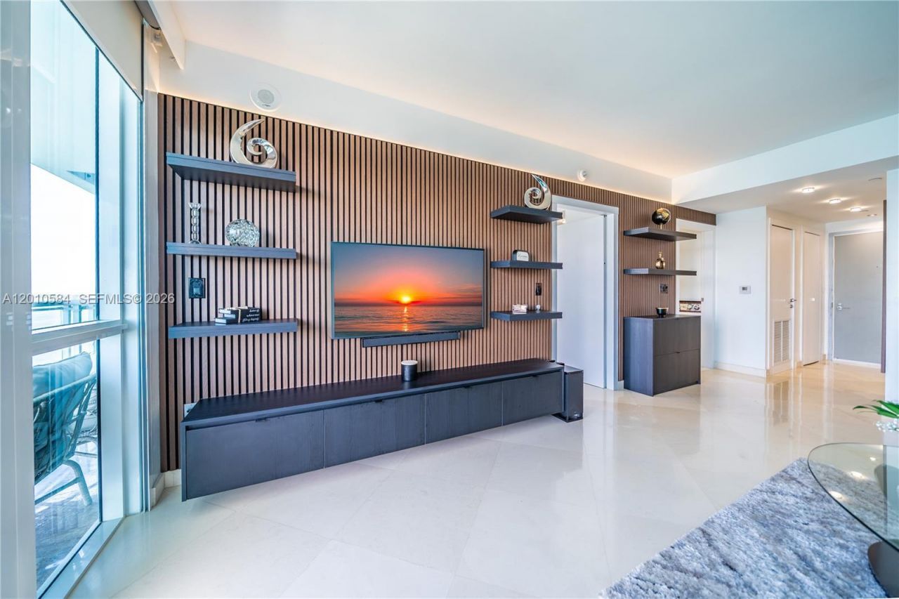 520 West Ave, Unit 1204, Miami Beach, FL 33139 Photo