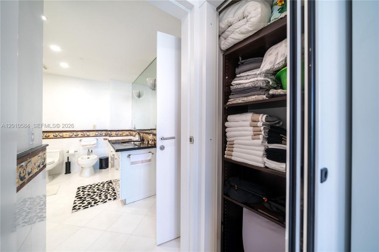 520 West Ave, Unit 1204, Miami Beach, FL 33139 Photo