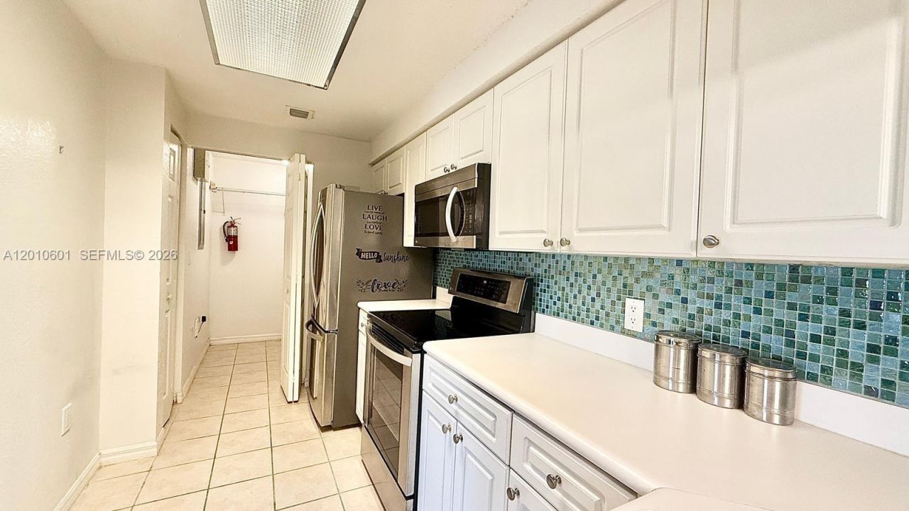 2726 Anzio Ct , Unit 306, Palm Beach Gardens, FL 33410 Photo