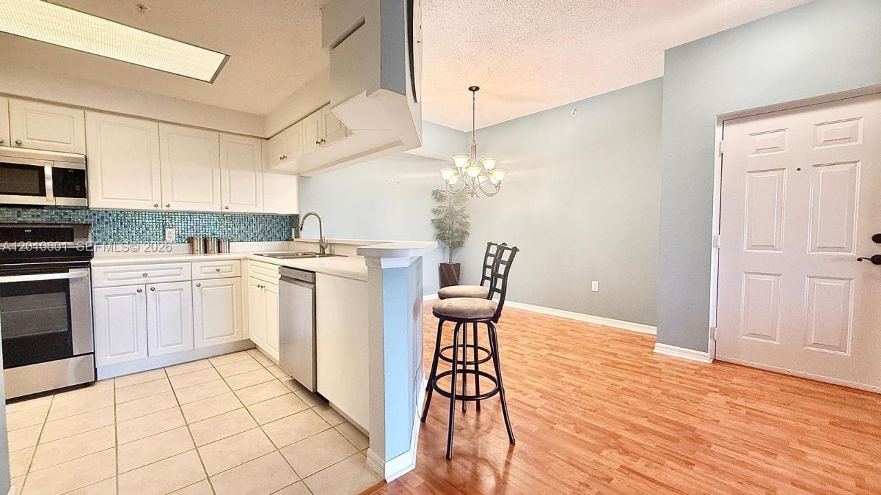 2726 Anzio Ct , Unit 306, Palm Beach Gardens, FL 33410 Photo