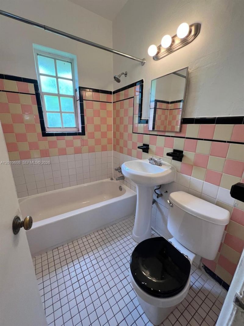 1309 Euclid Ave, Unit 7, Miami Beach, FL 33139 Photo