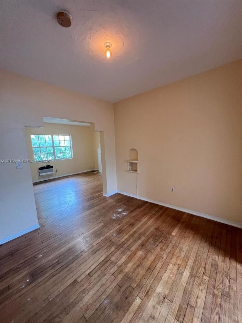 1309 Euclid Ave, Unit 7, Miami Beach, FL 33139 Photo