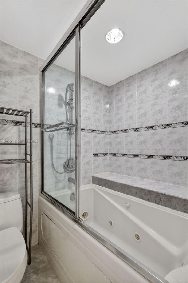 1849 S Ocean Dr , Unit 1402, Hallandale Beach, FL 33009 Photo