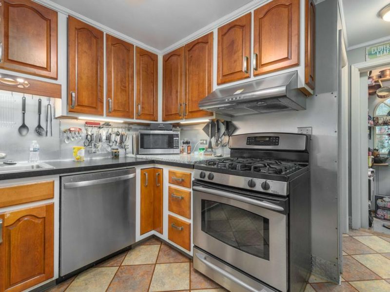 5918 Liberty Ave, Vermilion, OH 44089 Photo 23