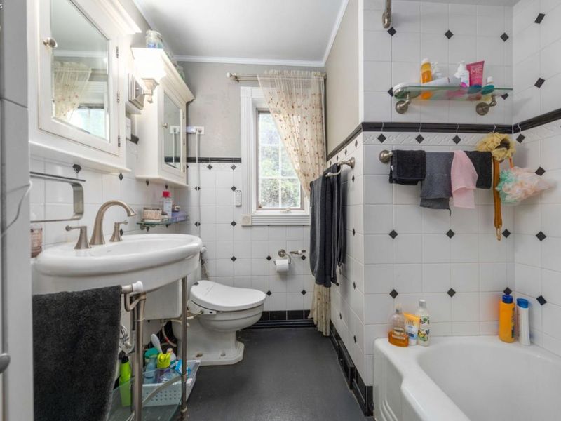 5918 Liberty Ave, Vermilion, OH 44089 Photo 29