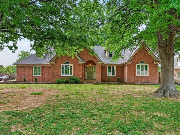 3264 PATRICIA ELLEN DR, Bartlett, TN 38133