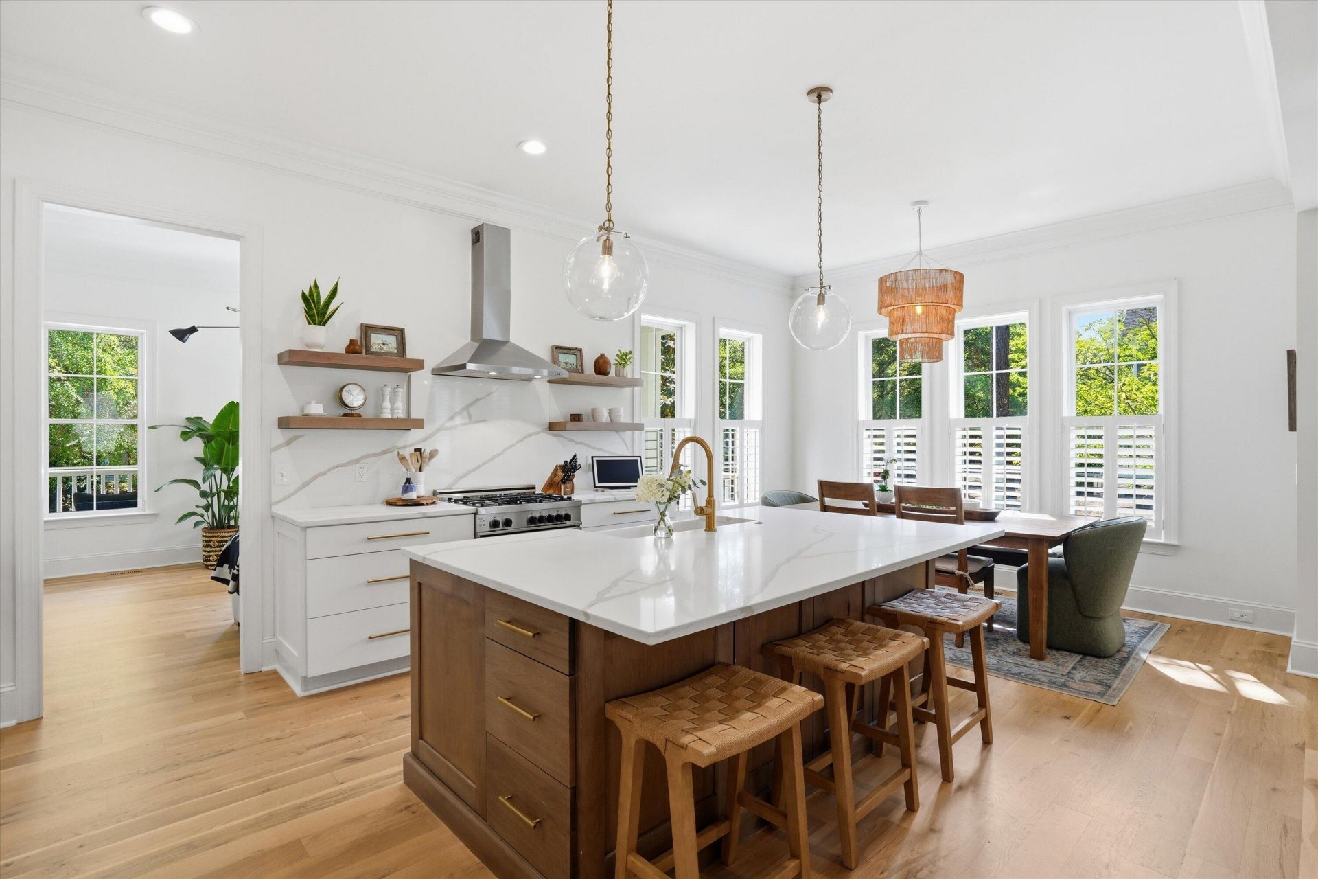 1168 Blakeway Street Photo 14