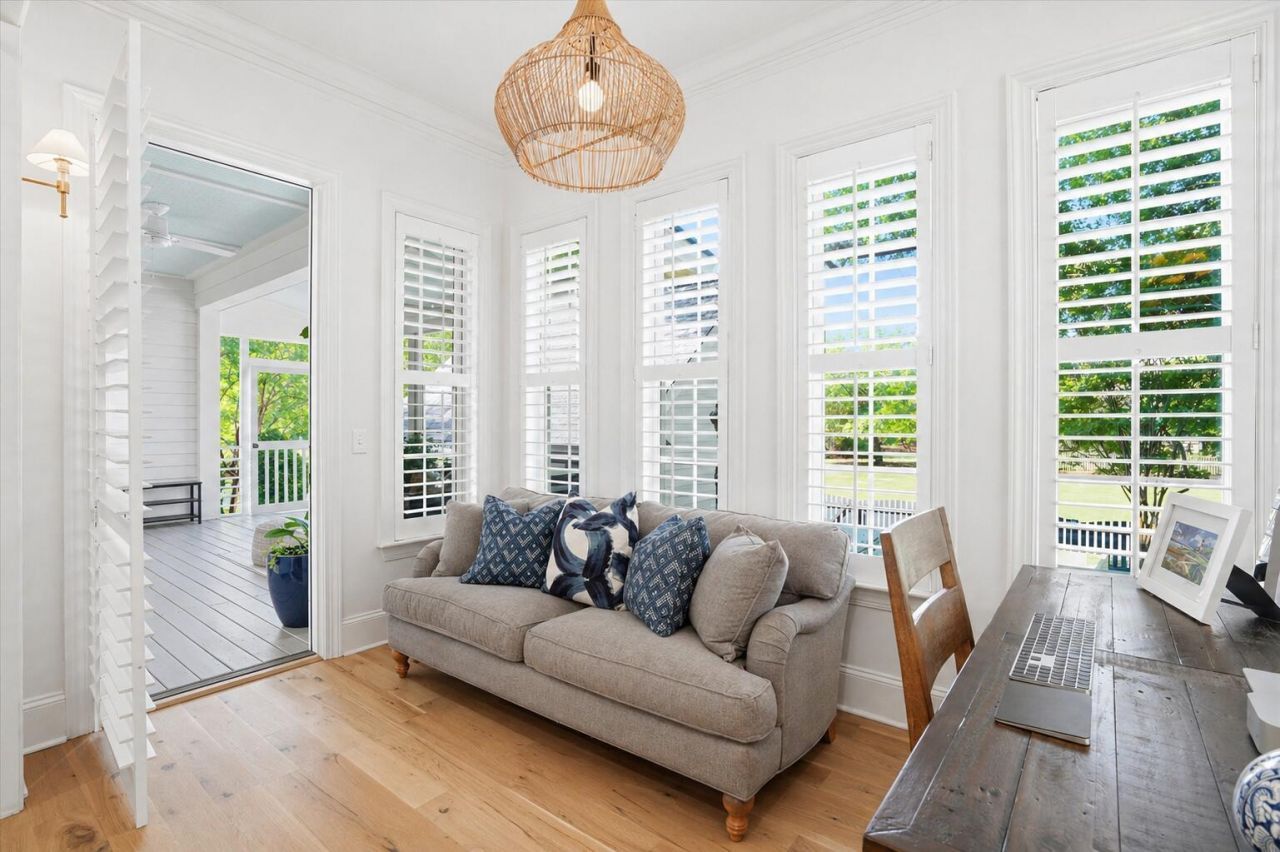 1168 Blakeway Street Photo 28