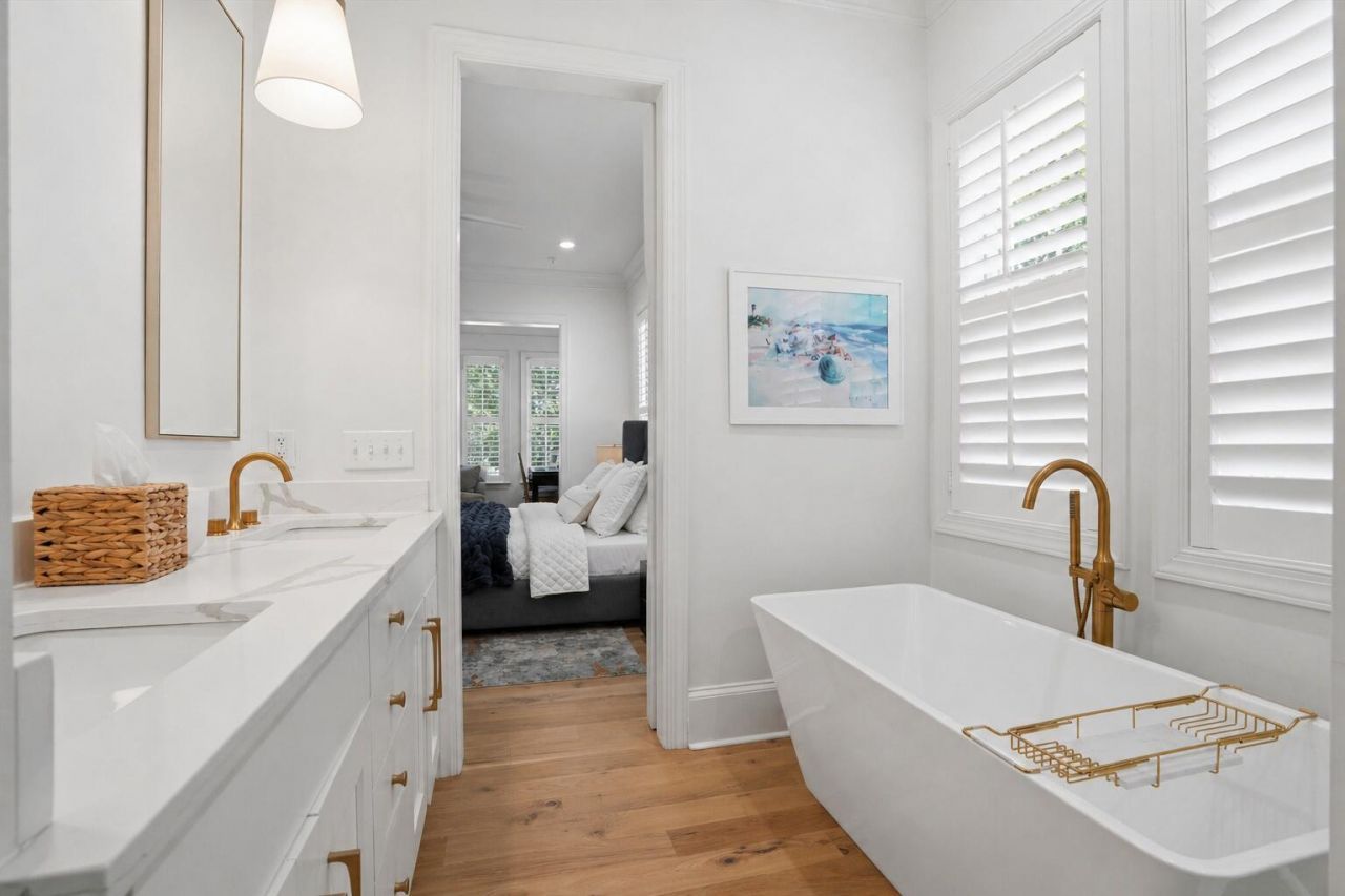 1168 Blakeway Street Photo 29