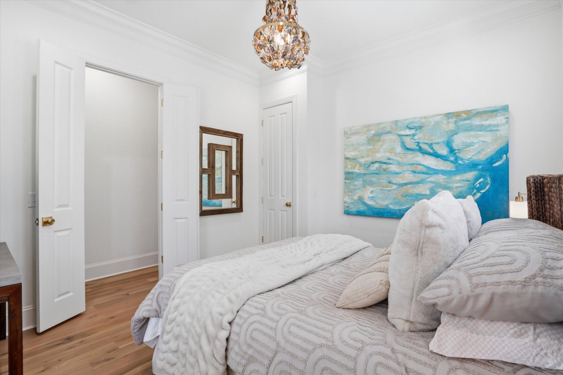 1168 Blakeway Street Photo 33