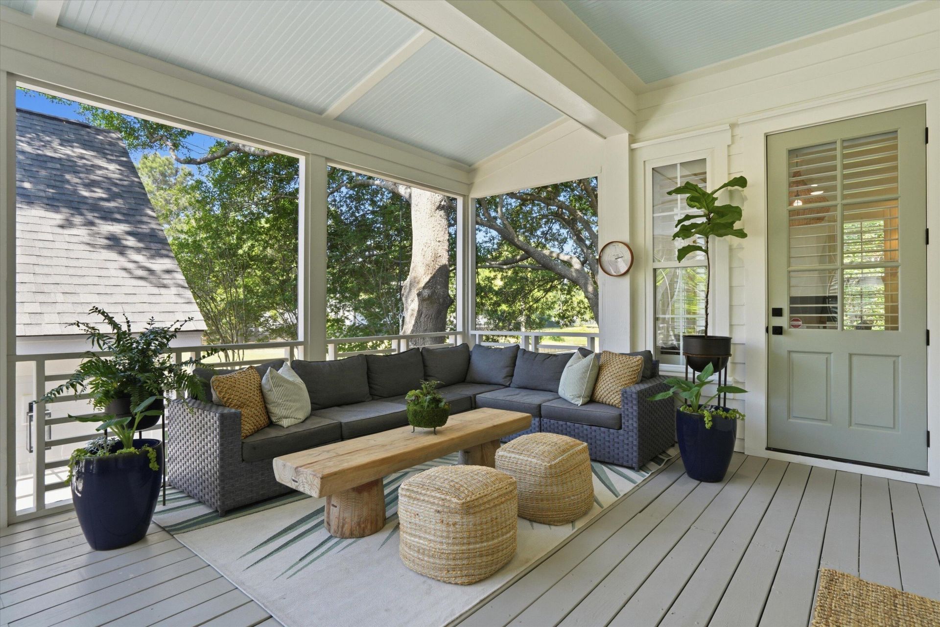 1168 Blakeway Street Photo 48