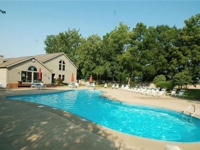 205 S Aspen Court , Unit 3, Warren, OH 44484 Photo 16