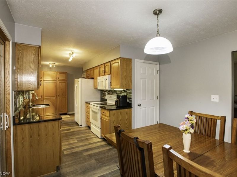 8365 Coon Club Road, Medina, OH 44256 Photo 6