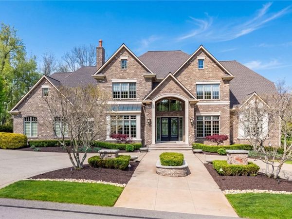 810 Chapel Hill Ct , Gibsonia, PA 15044